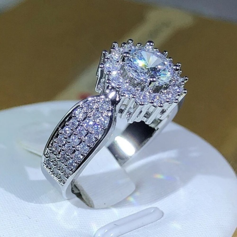 925 Silver Newest Main White Ring For Ladies Party Jewelry Gift Wedding … - Picture 4 of 5